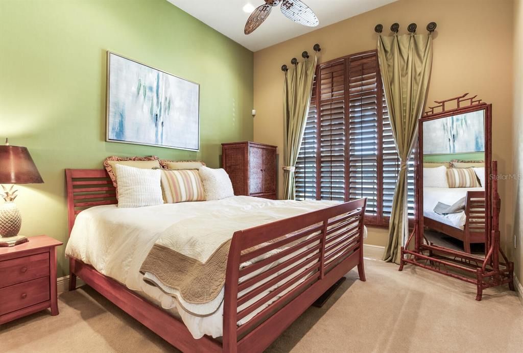 For Sale: $2,695,000 (4 beds, 3 baths, 4142 Square Feet)