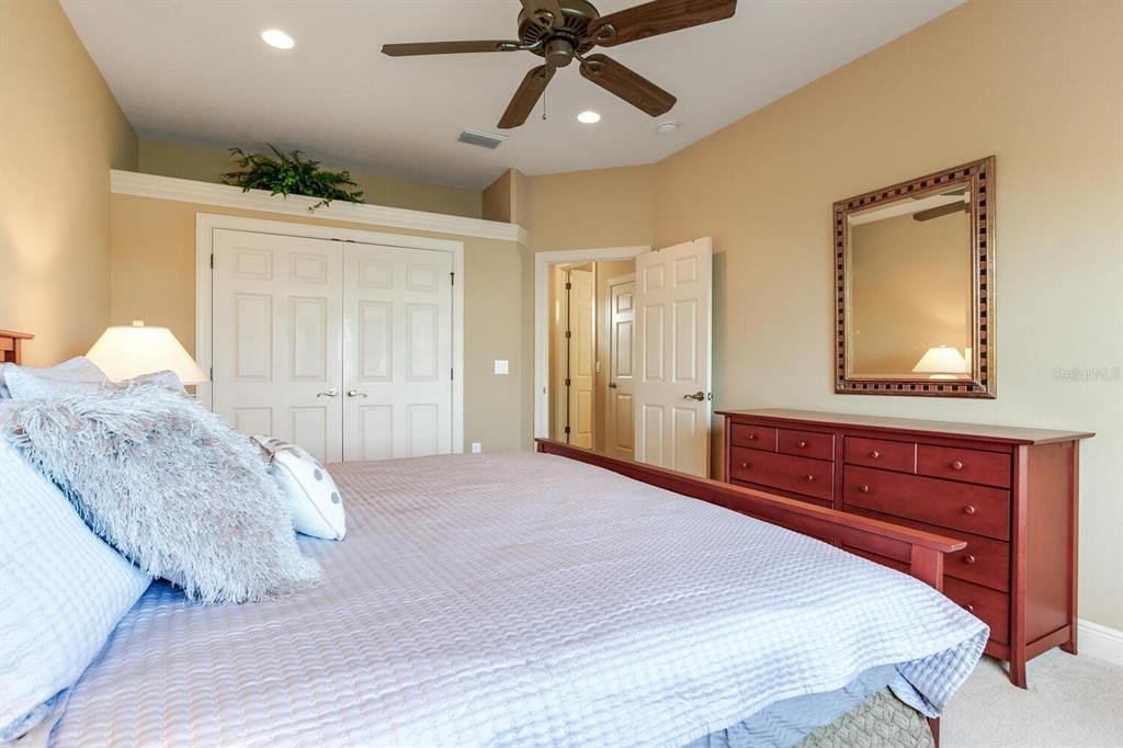 For Sale: $2,695,000 (4 beds, 3 baths, 4142 Square Feet)