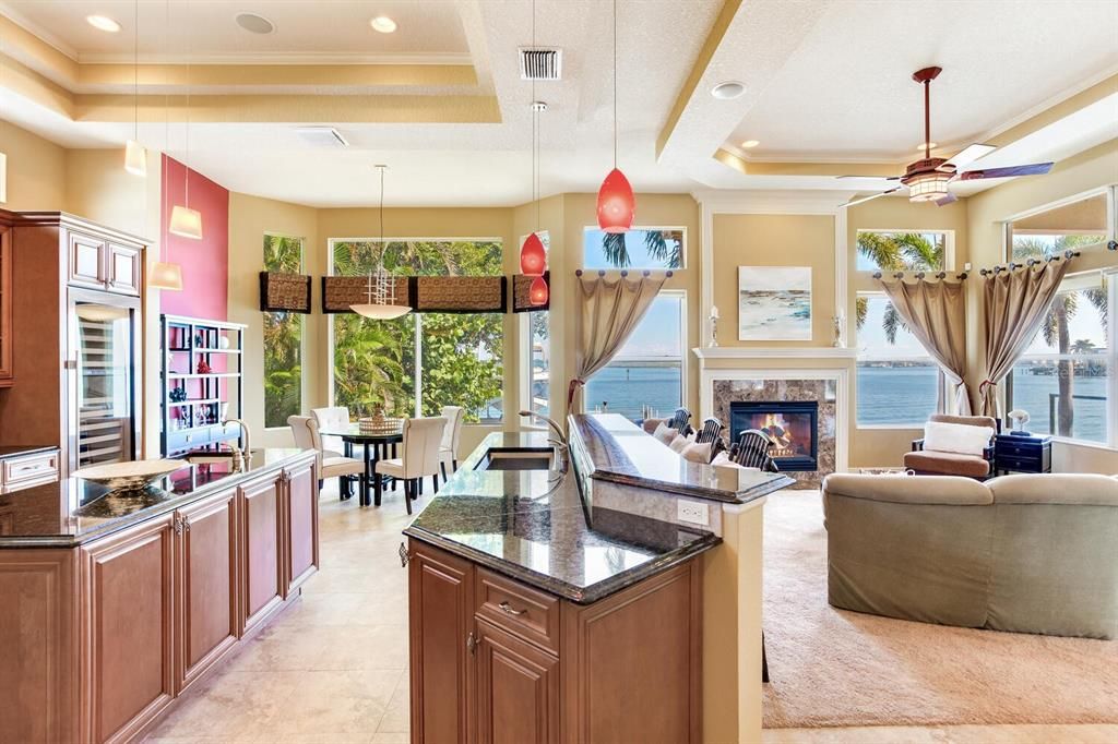 For Sale: $2,695,000 (4 beds, 3 baths, 4142 Square Feet)