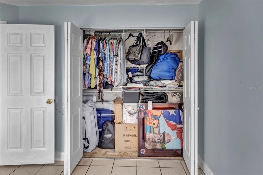 For Sale: $260,000 (3 beds, 2 baths, 1278 Square Feet)