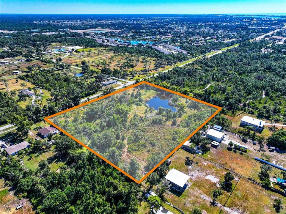 待售: $1,850,000 (7.50 acres)