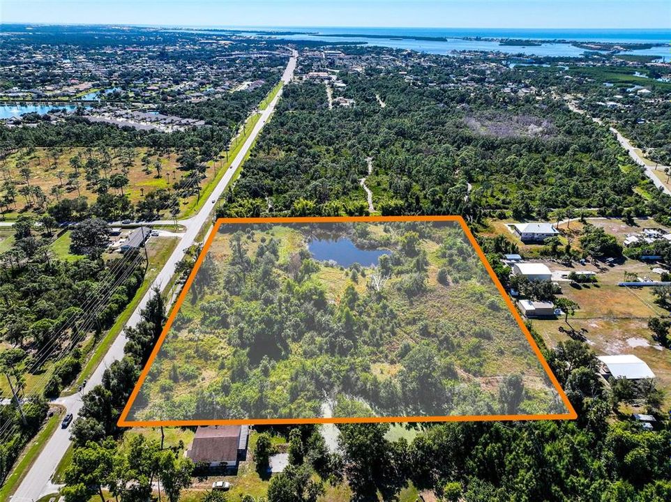 待售: $1,850,000 (7.50 acres)