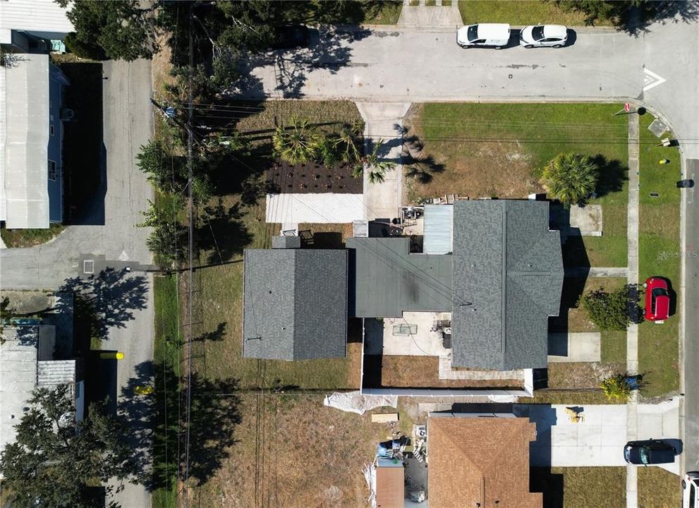 For Rent: $2,300 (2 beds, 2 baths, 728 Square Feet)