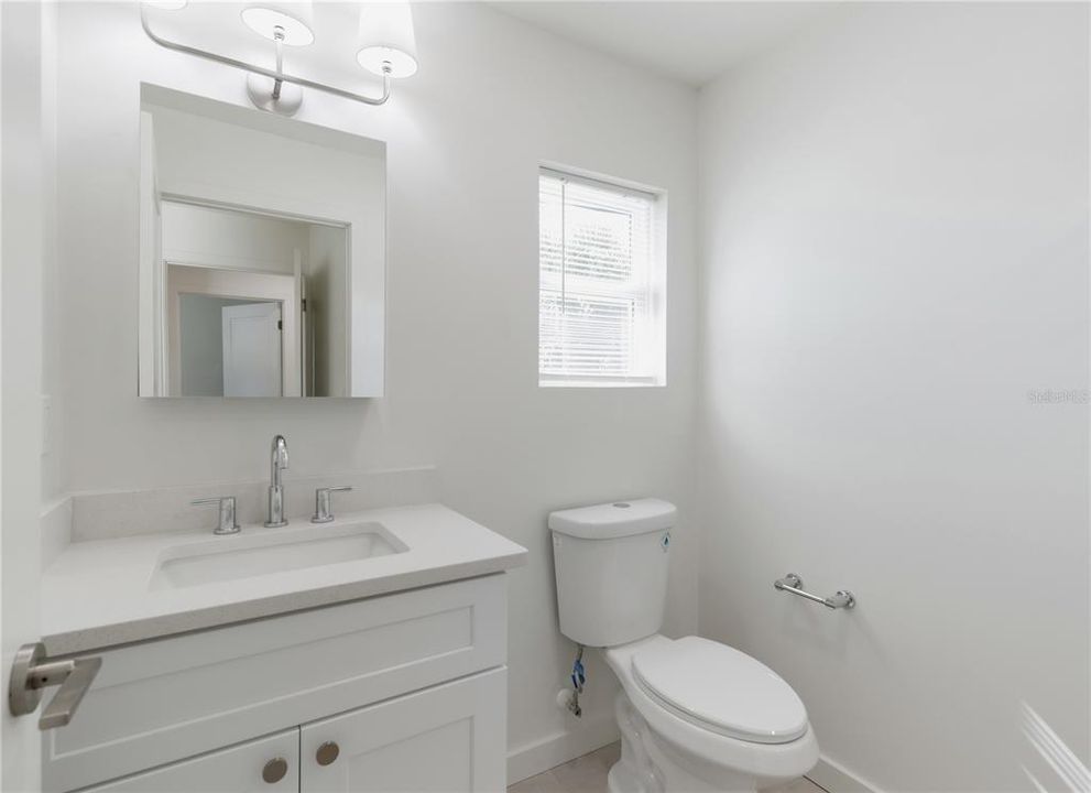 For Rent: $2,300 (2 beds, 2 baths, 728 Square Feet)