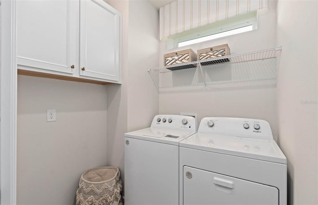 For Sale: $349,160 (2 beds, 2 baths, 1579 Square Feet)