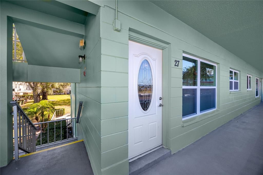 En Venta: $186,000 (2 camas, 2 baños, 1100 Pies cuadrados)