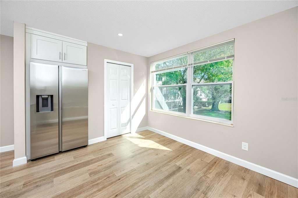 En Venta: $186,000 (2 camas, 2 baños, 1100 Pies cuadrados)