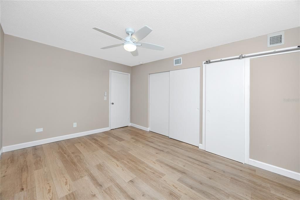 En Venta: $186,000 (2 camas, 2 baños, 1100 Pies cuadrados)