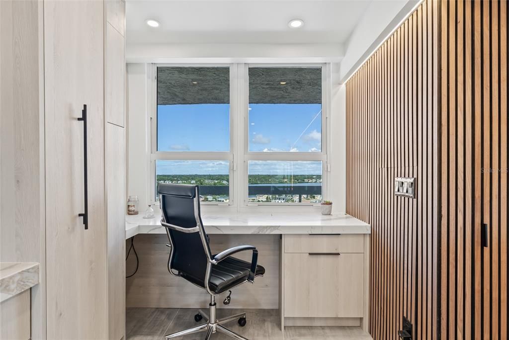 待售: $895,000 (2 贝兹, 2 浴室, 1165 平方英尺)