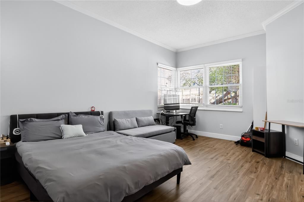 На продажу: $469,000 (3 спален, 2 ванн, 1793 Квадратных фут)