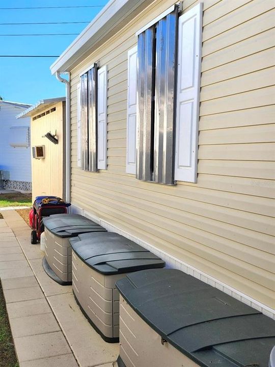 For Sale: $235,000 (2 beds, 2 baths, 1020 Square Feet)