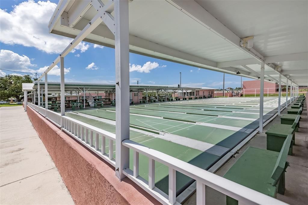 For Sale: $235,000 (2 beds, 2 baths, 1020 Square Feet)