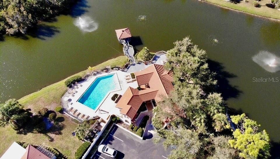 Active With Contract: $464,900 (3 beds, 2 baths, 1822 Square Feet)