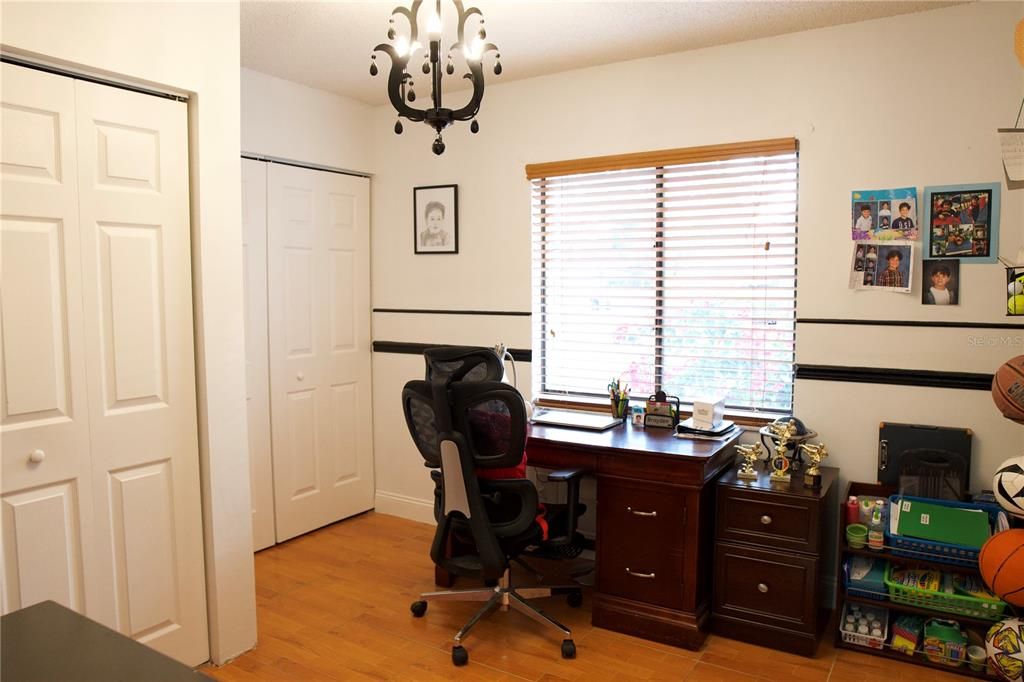 待售: $480,000 (3 贝兹, 2 浴室, 1700 平方英尺)