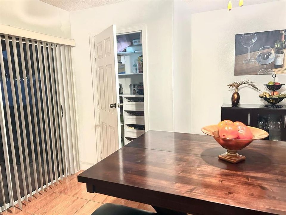 待售: $480,000 (3 贝兹, 2 浴室, 1700 平方英尺)