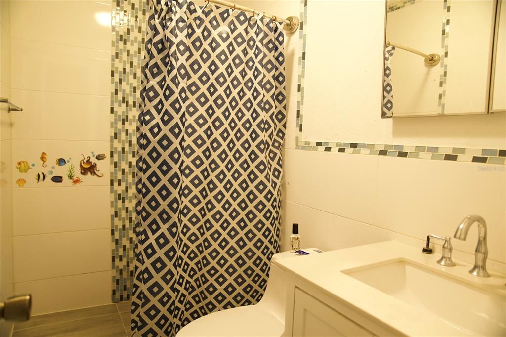 待售: $480,000 (3 贝兹, 2 浴室, 1700 平方英尺)