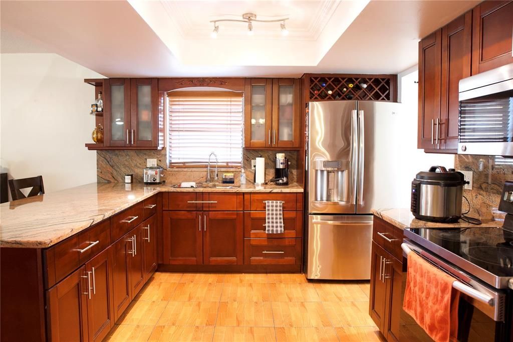 待售: $480,000 (3 贝兹, 2 浴室, 1700 平方英尺)