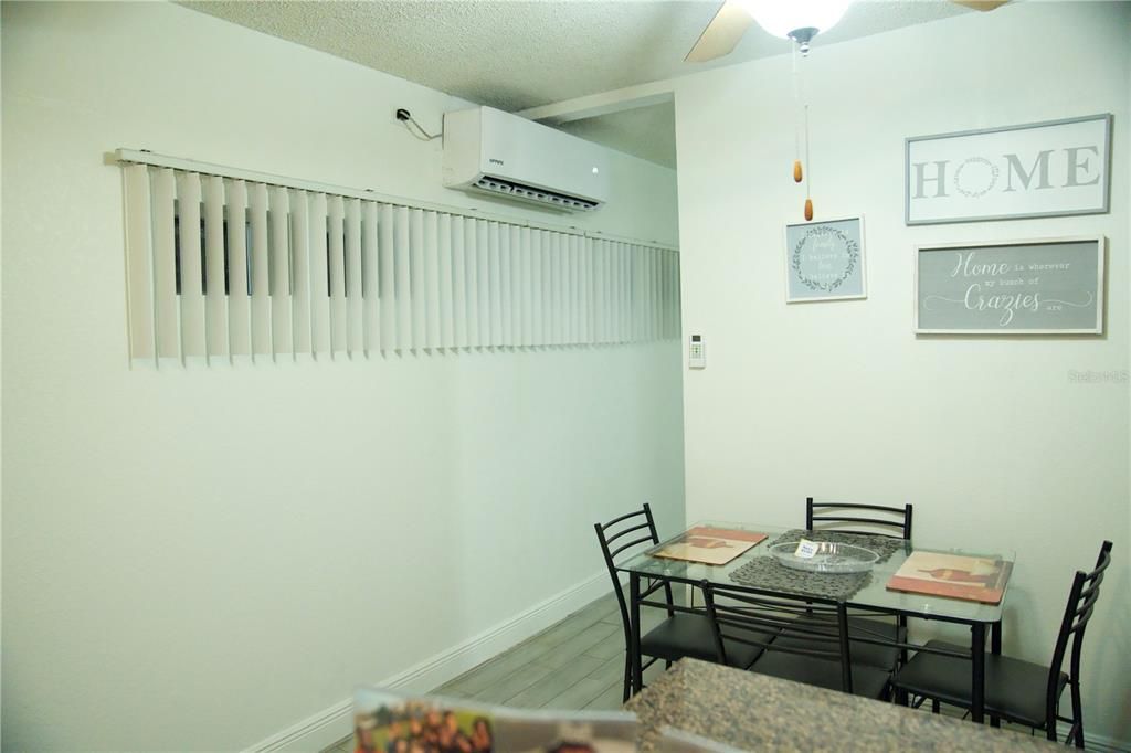 待售: $480,000 (3 贝兹, 2 浴室, 1700 平方英尺)