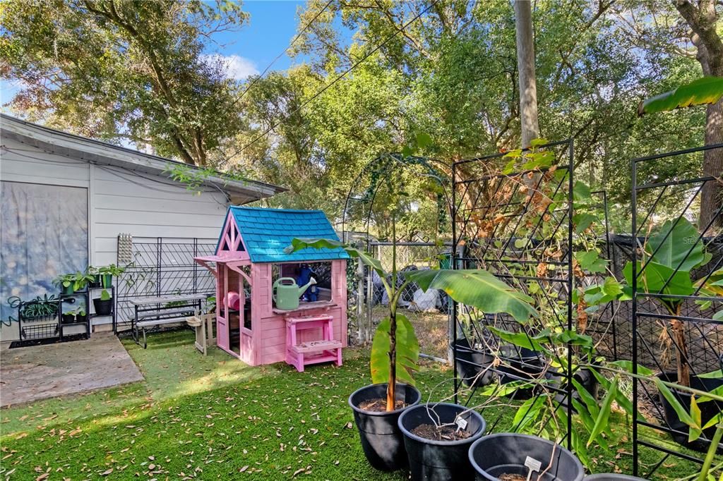 For Sale: $245,000 (3 beds, 0 baths, 1352 Square Feet)