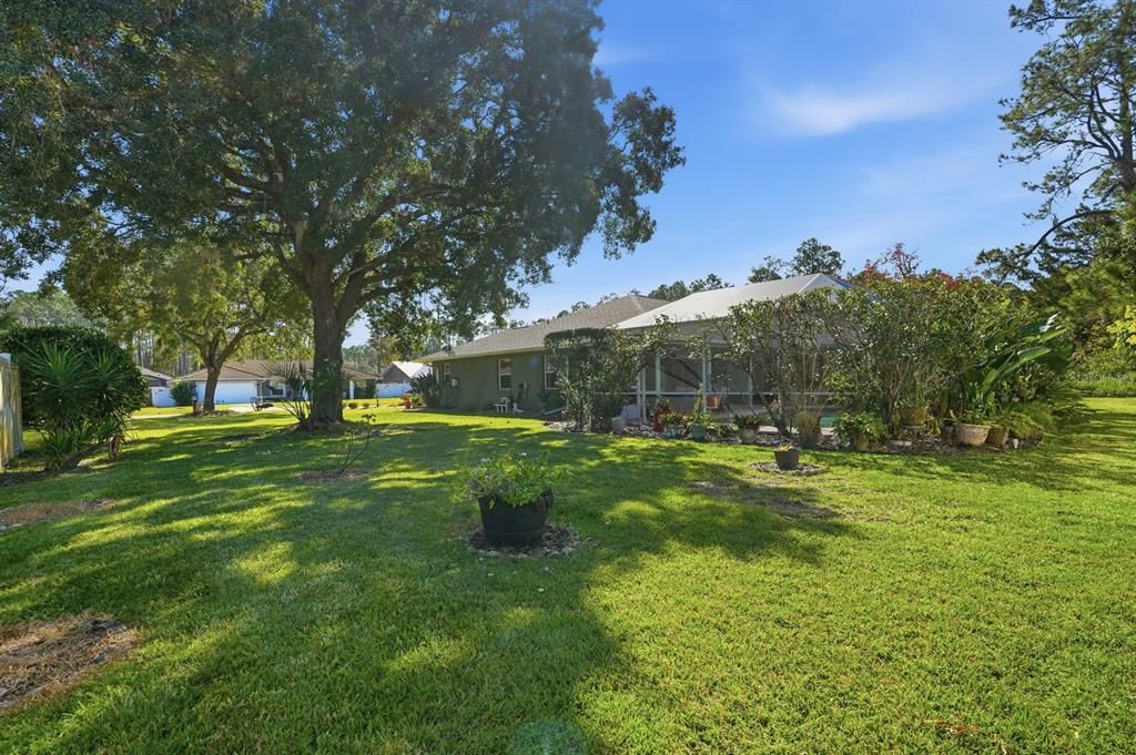 For Sale: $450,000 (3 beds, 2 baths, 2592 Square Feet)