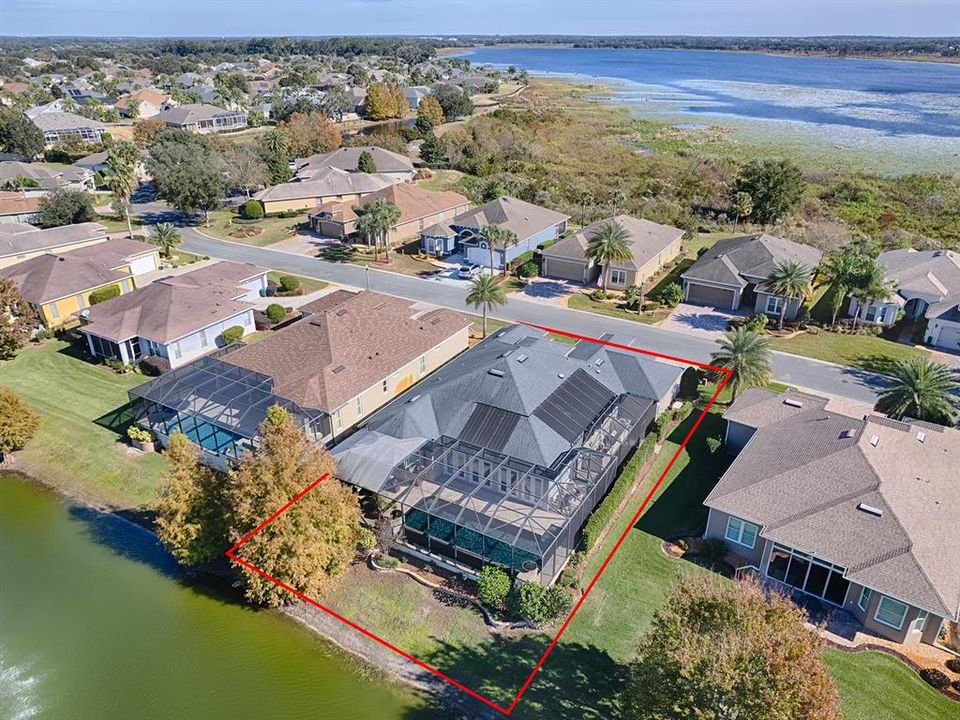 Active With Contract: $649,000 (3 beds, 2 baths, 2319 Square Feet)