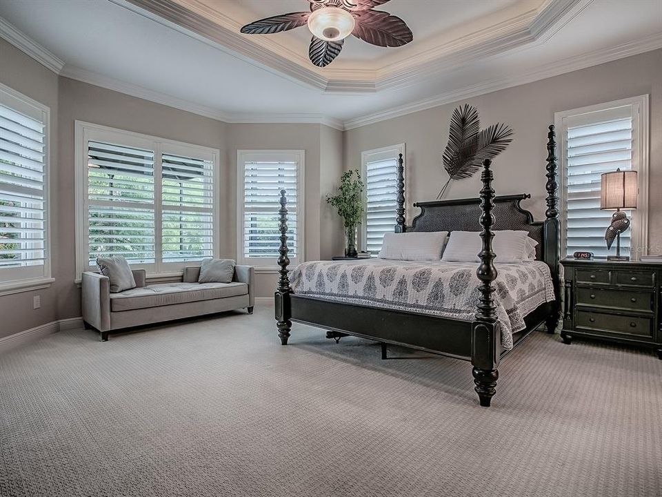 Active With Contract: $649,000 (3 beds, 2 baths, 2319 Square Feet)