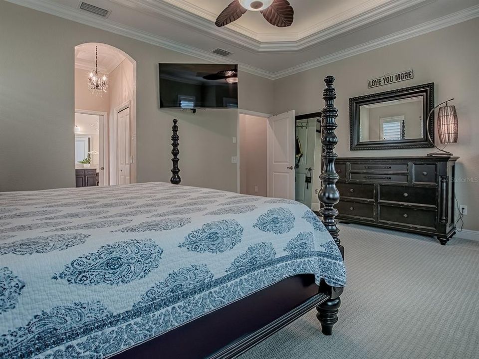 Active With Contract: $649,000 (3 beds, 2 baths, 2319 Square Feet)