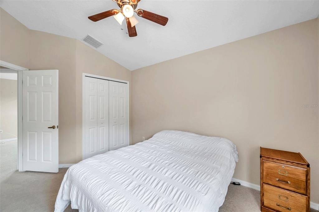 В аренду: $3,300 (5 спален, 3 ванн, 2635 Квадратных фут)