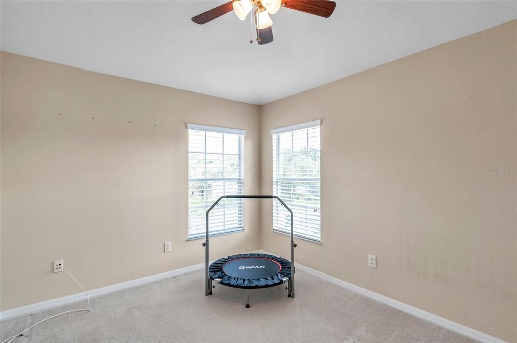 В аренду: $3,300 (5 спален, 3 ванн, 2635 Квадратных фут)