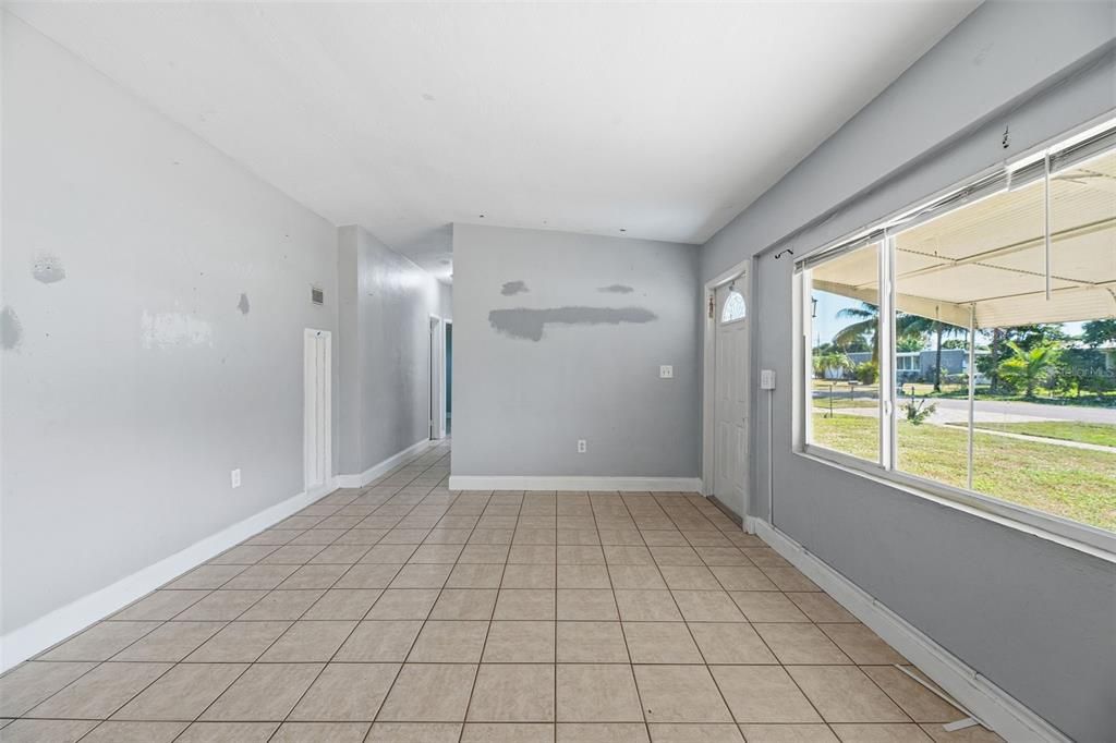 待售: $289,900 (3 贝兹, 2 浴室, 1078 平方英尺)