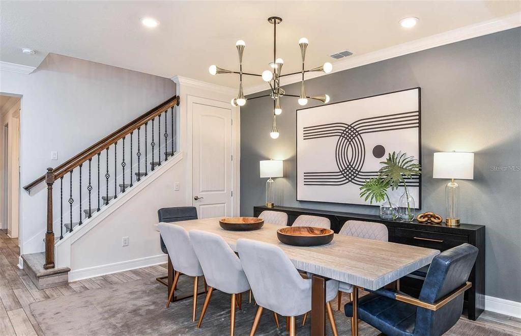 For Sale: $1,300,000 (6 beds, 4 baths, 4263 Square Feet)