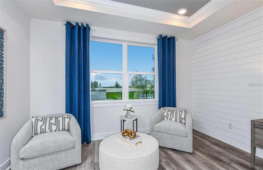 For Sale: $1,300,000 (6 beds, 4 baths, 4263 Square Feet)