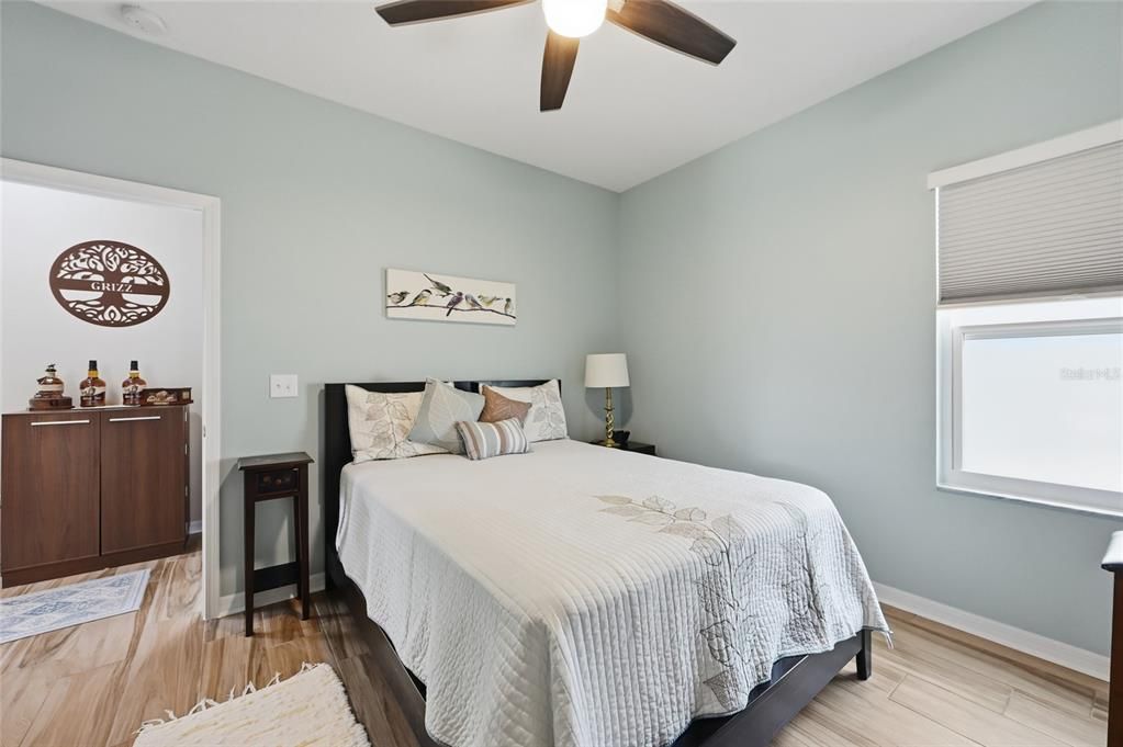 待售: $499,900 (4 贝兹, 3 浴室, 2418 平方英尺)