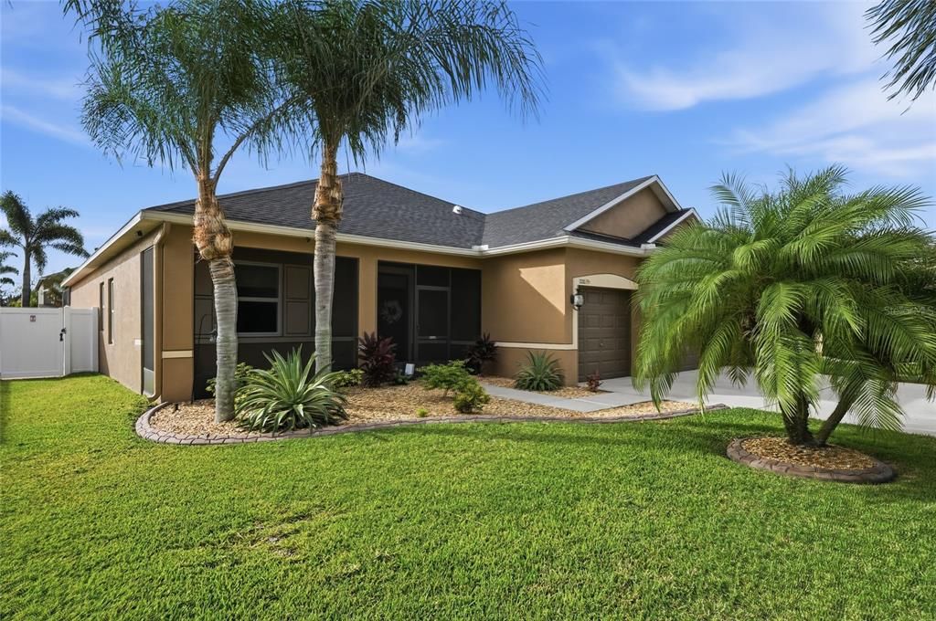 待售: $499,900 (4 贝兹, 3 浴室, 2418 平方英尺)