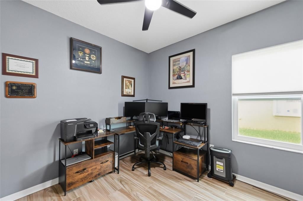 待售: $499,900 (4 贝兹, 3 浴室, 2418 平方英尺)