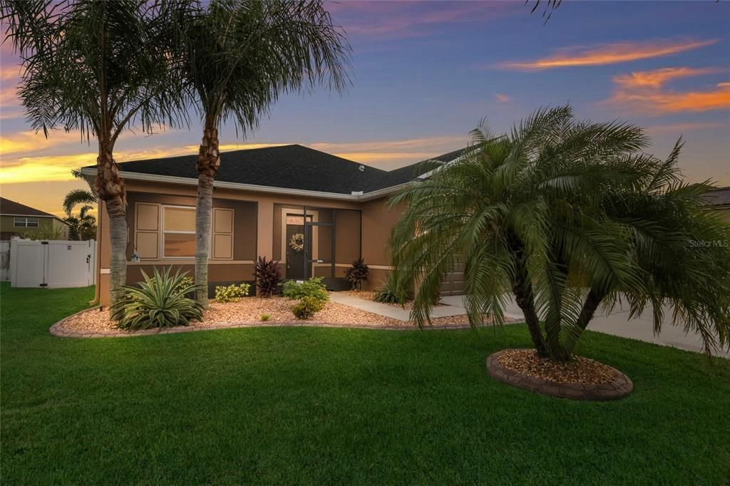 待售: $499,900 (4 贝兹, 3 浴室, 2418 平方英尺)