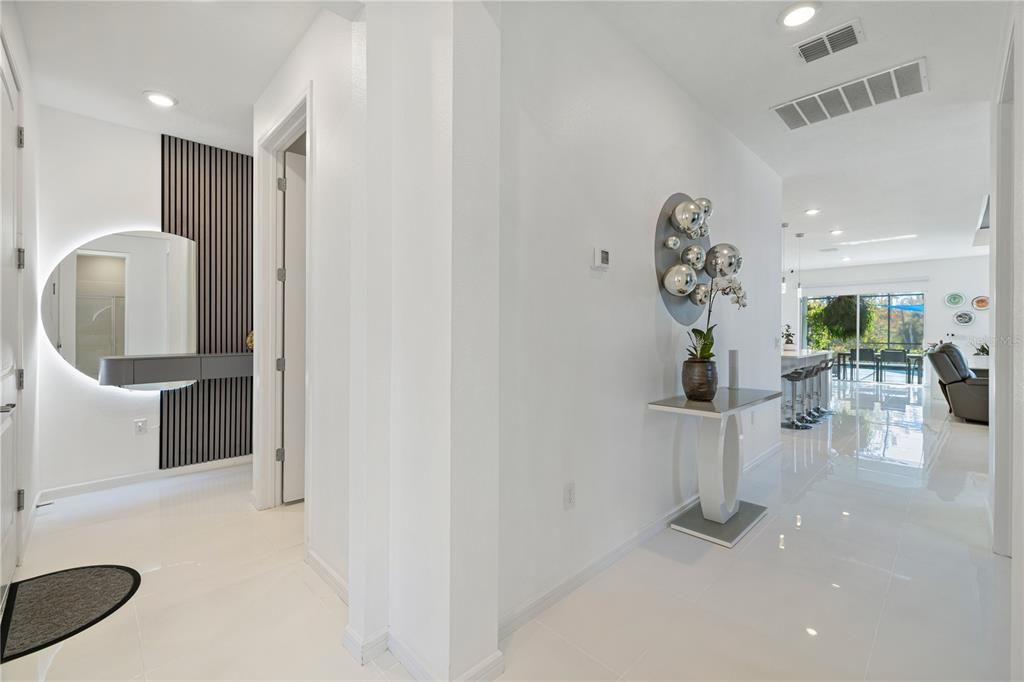 En Venta: $996,000 (2 camas, 2 baños, 2049 Pies cuadrados)