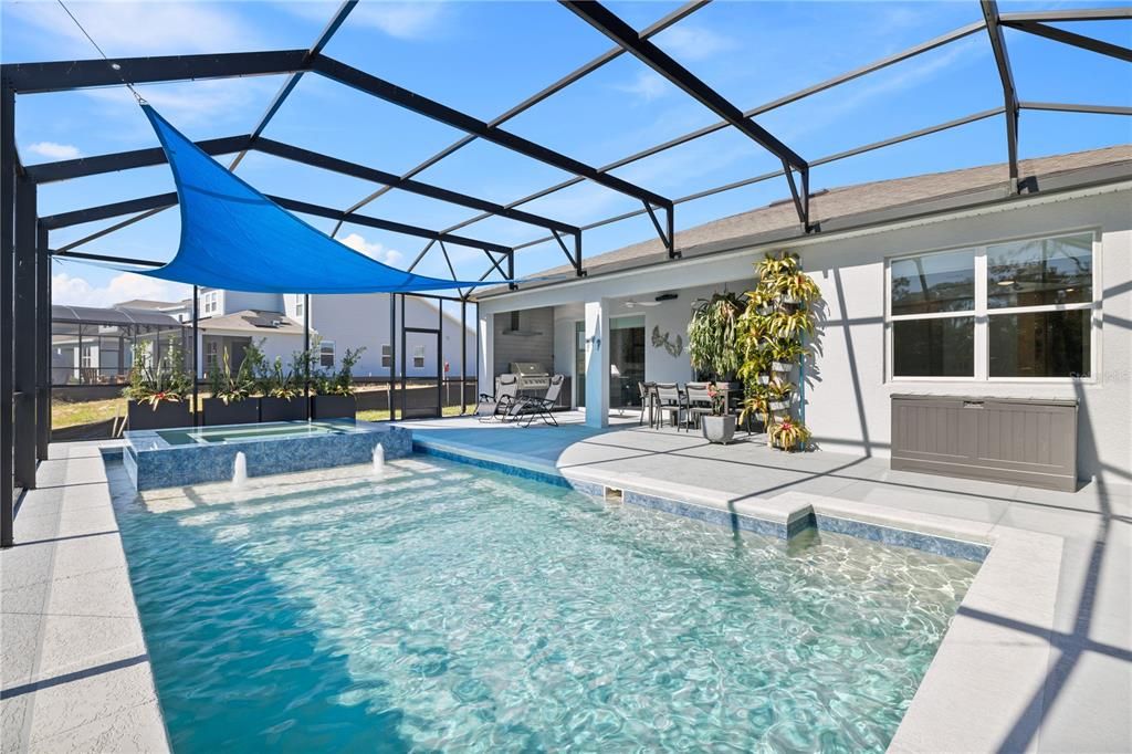 En Venta: $996,000 (2 camas, 2 baños, 2049 Pies cuadrados)