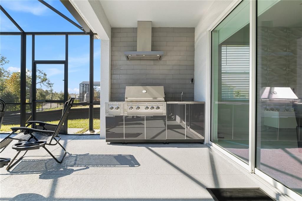 En Venta: $996,000 (2 camas, 2 baños, 2049 Pies cuadrados)