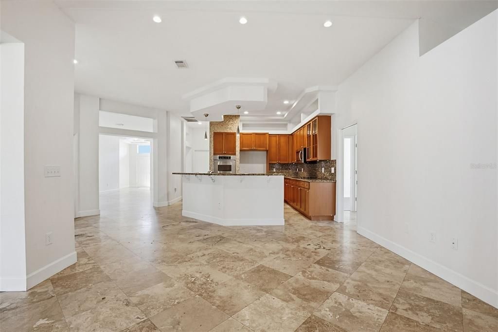 For Sale: $474,900 (4 beds, 3 baths, 2372 Square Feet)