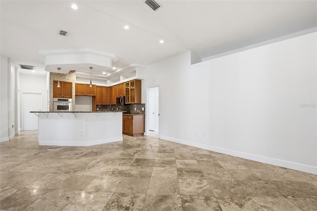 For Sale: $474,900 (4 beds, 3 baths, 2372 Square Feet)