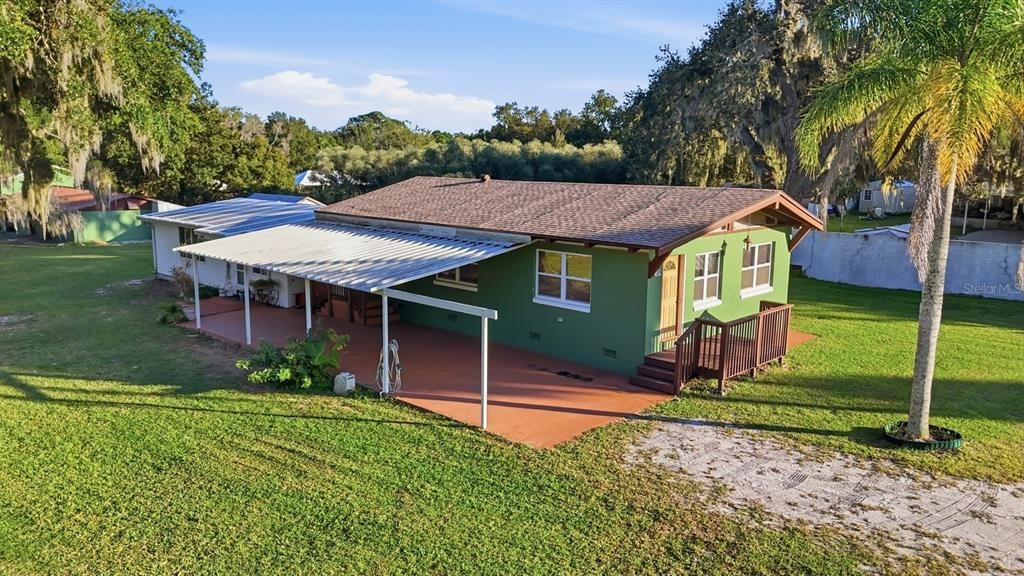 For Sale: $899,000 (5 beds, 5 baths, 4480 Square Feet)