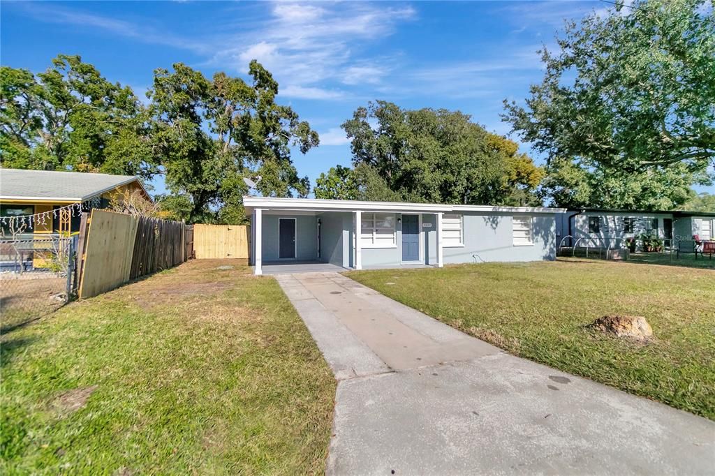For Sale: $279,900 (3 beds, 1 baths, 864 Square Feet)