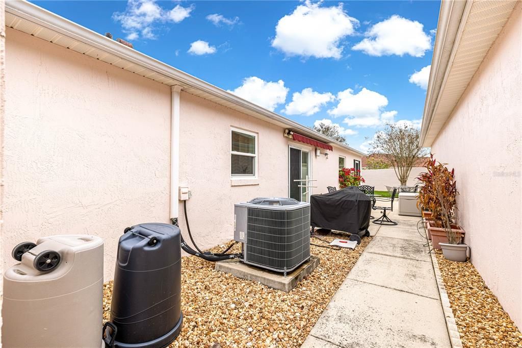 En Venta: $299,900 (2 camas, 2 baños, 1094 Pies cuadrados)