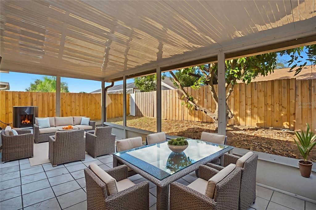 待售: $299,900 (4 贝兹, 2 浴室, 1665 平方英尺)