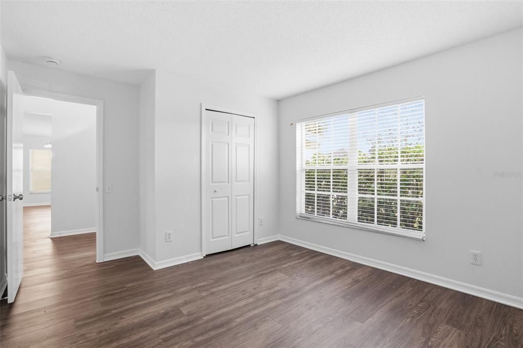 待售: $299,900 (4 贝兹, 2 浴室, 1665 平方英尺)