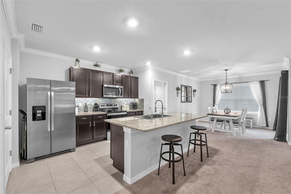 En Venta: $339,900 (3 camas, 2 baños, 1676 Pies cuadrados)