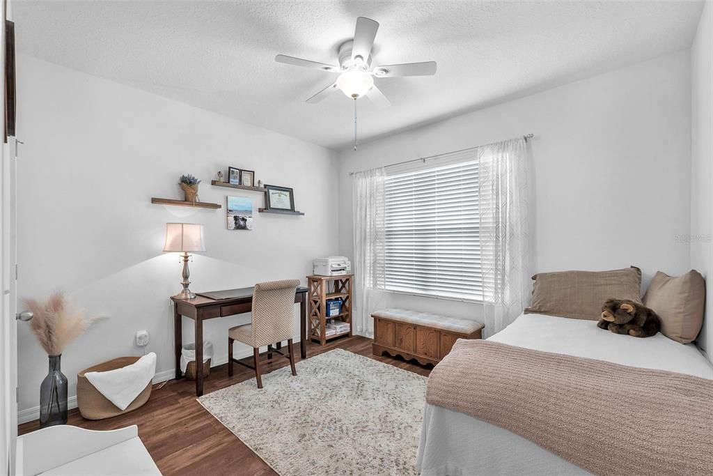 En Venta: $339,900 (3 camas, 2 baños, 1676 Pies cuadrados)