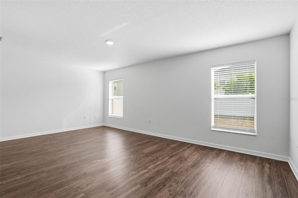 待售: $309,900 (3 贝兹, 2 浴室, 1716 平方英尺)