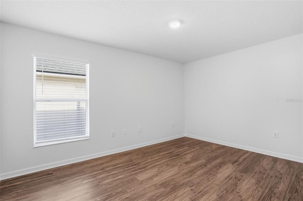 待售: $309,900 (3 贝兹, 2 浴室, 1716 平方英尺)